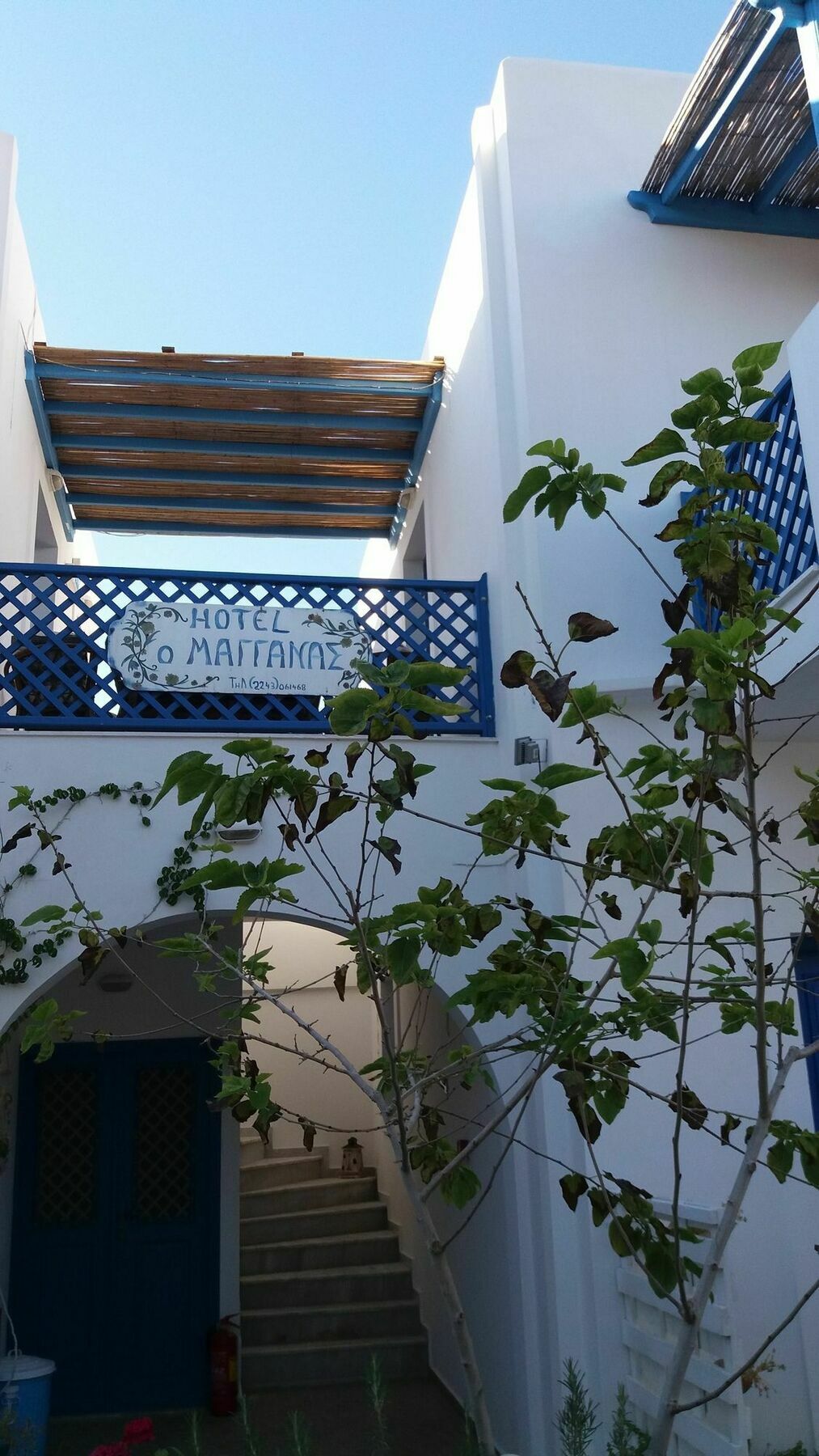 Maganas Hotel Livadi  Exterior photo